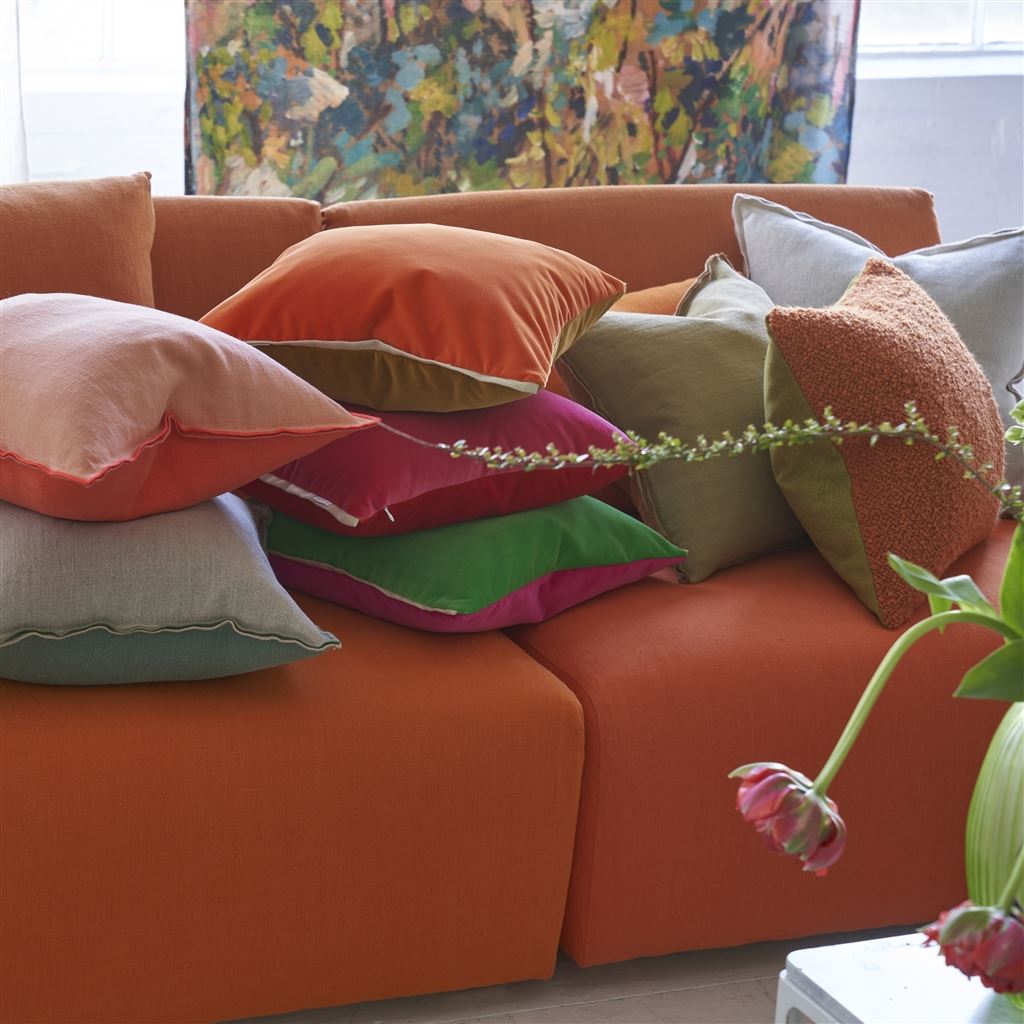 Varese Scarlet & Bright Fuchsia Decorative Pillow 