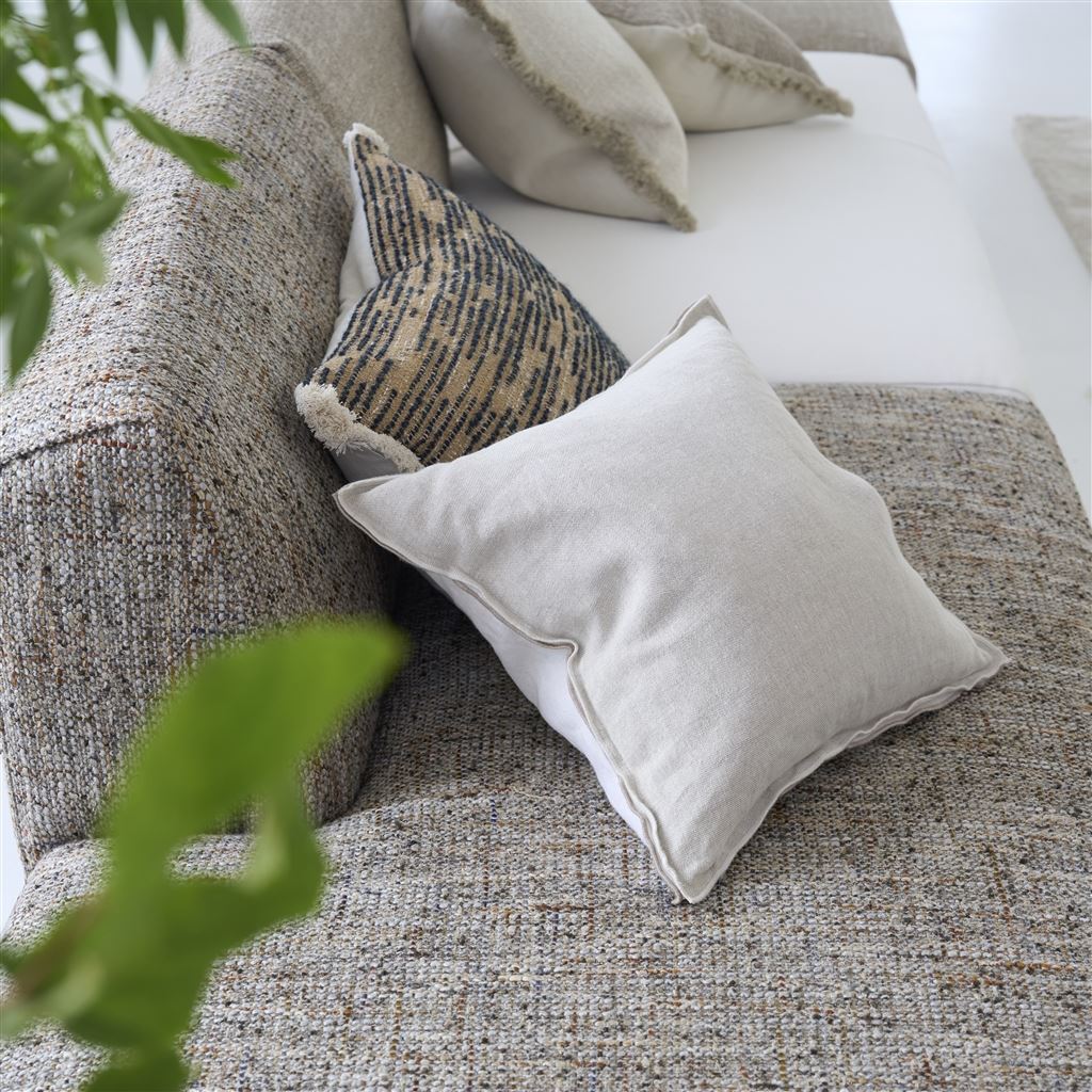 Minerve Natural Woven Decorative Pillow