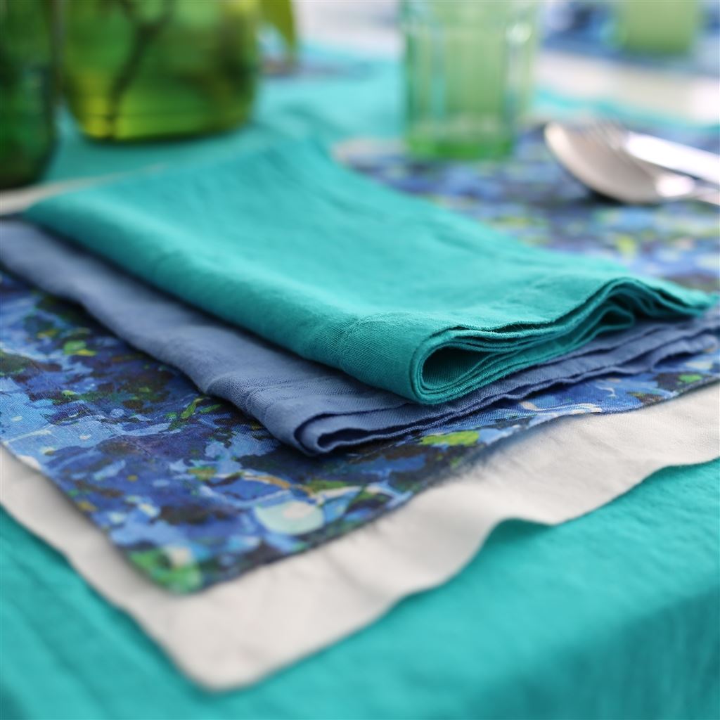 Delahaye Cobalt Table Linen