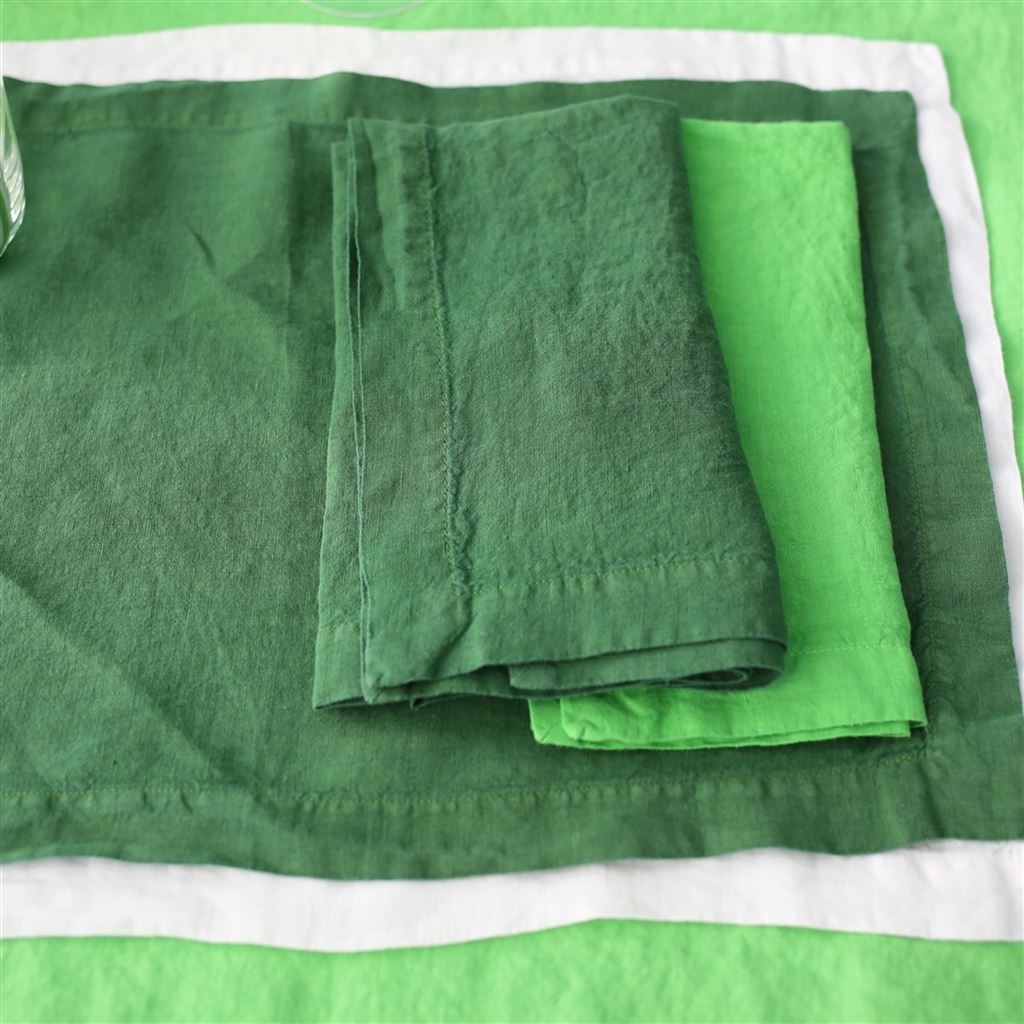 Lario Fern Linen Placemats & Napkins 