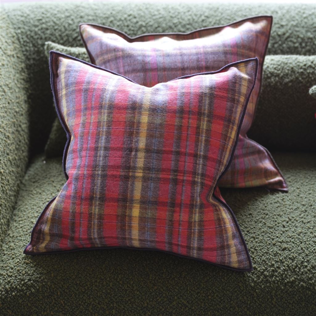 Abernethy Pimento Wool Decorative Pillow 