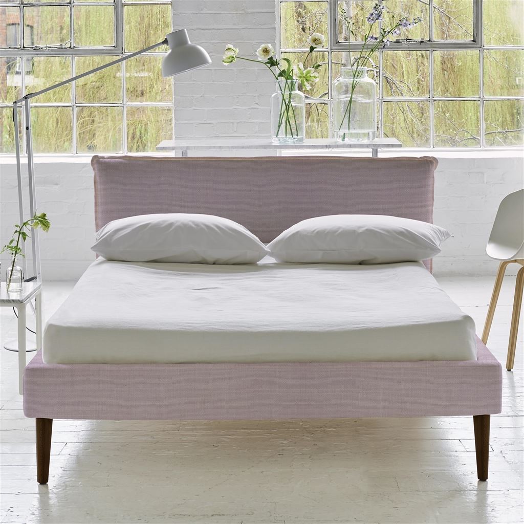 Pillow Low Bed - Double - Brera Lino Pale Rose - Walnut Leg