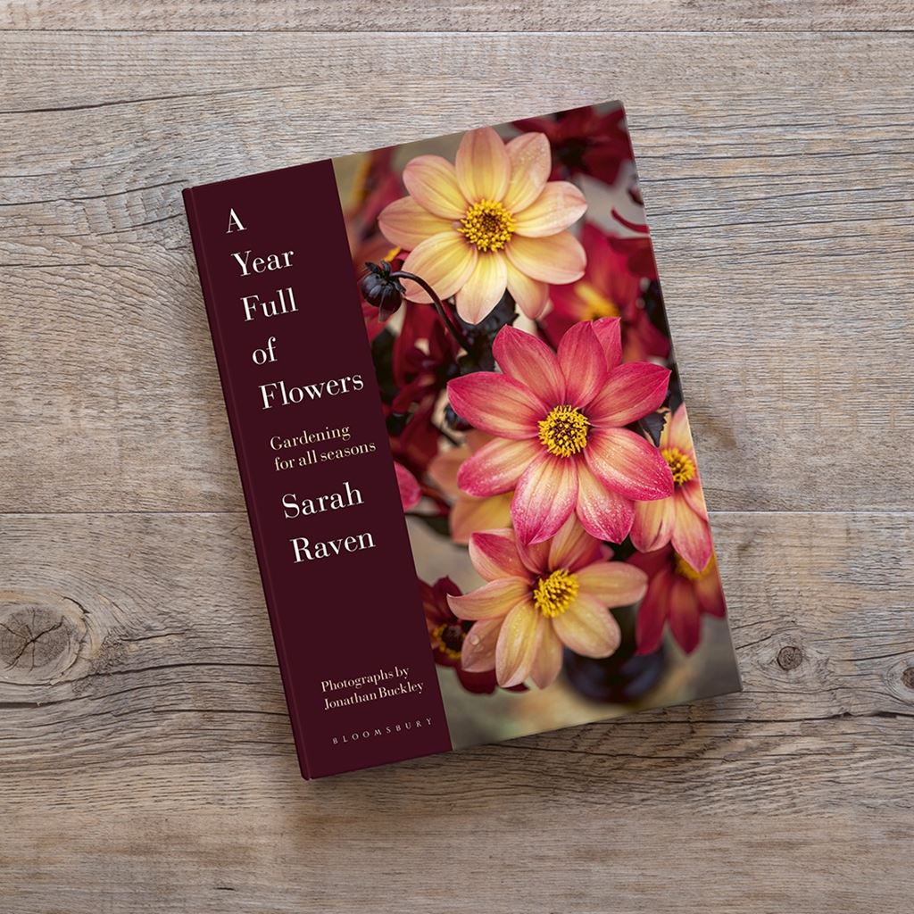 "A Year Full of Flowers" book by Sarah Raven