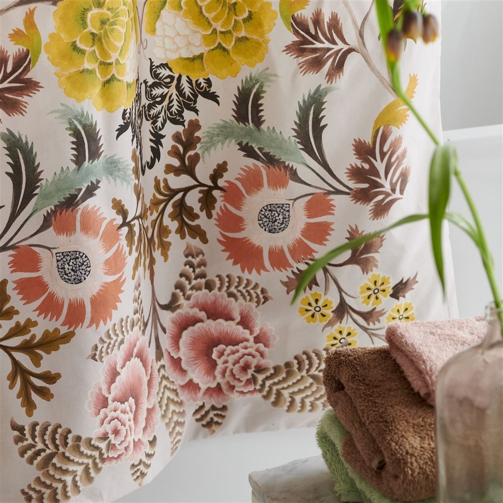 Brocart Decoratif Sepia Shower Curtain
