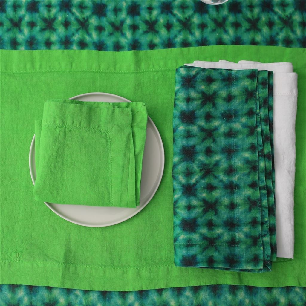 Shibori Emerald Linen Runner, Placemats & Napkins