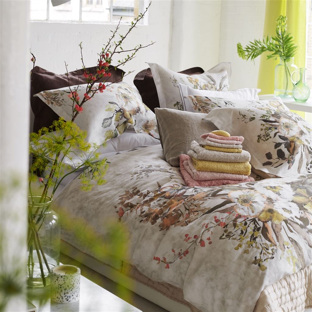 Margaretta Sepia Bedding