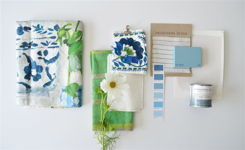 Moodboard: Borage Flower Blue                                         