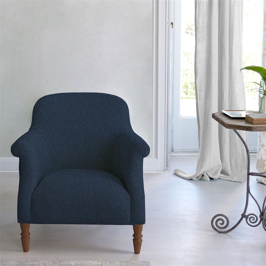 Paris Chair - Aria - Delft - Walnut Leg