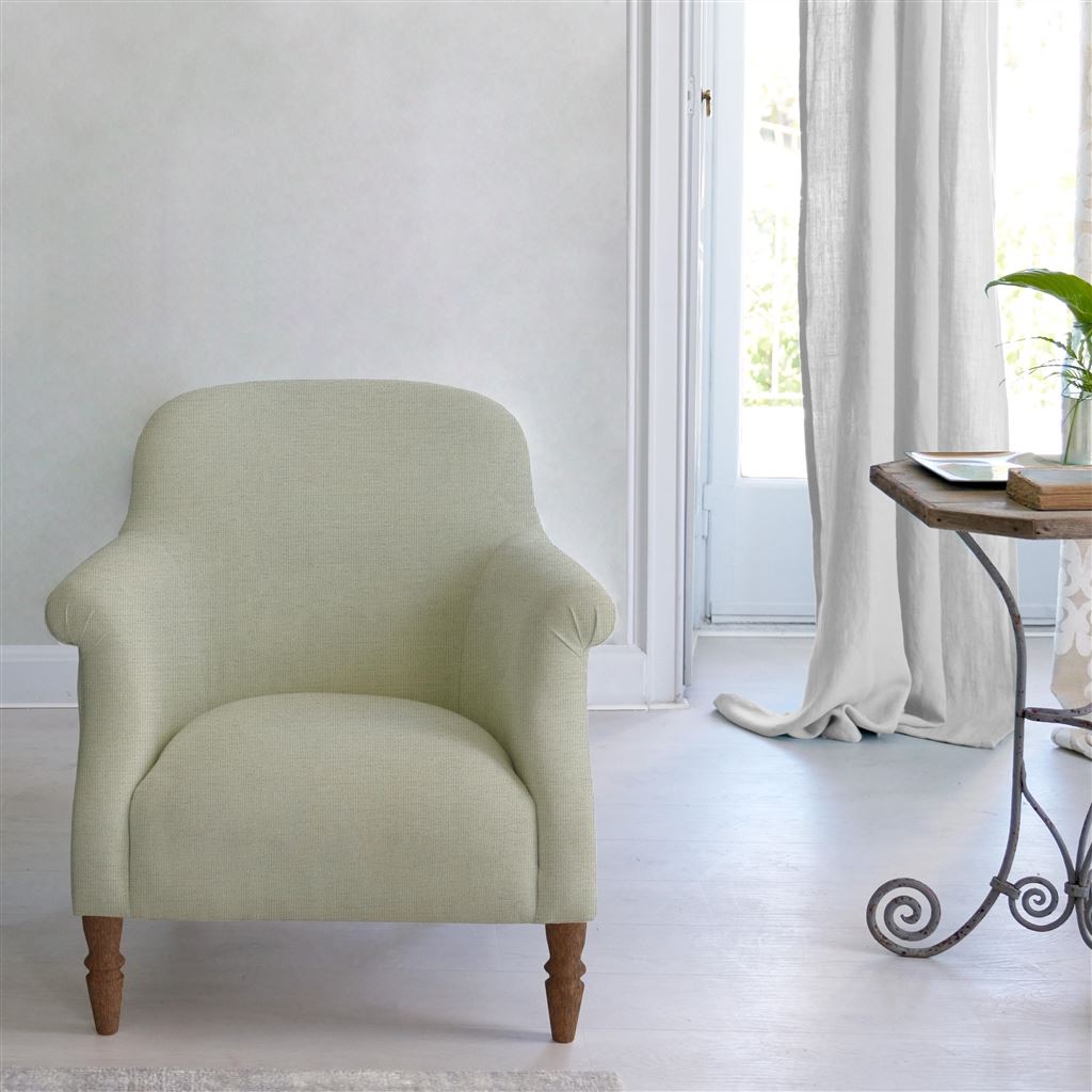 Paris Chair - Tarazona - Chalk - Walnut Leg