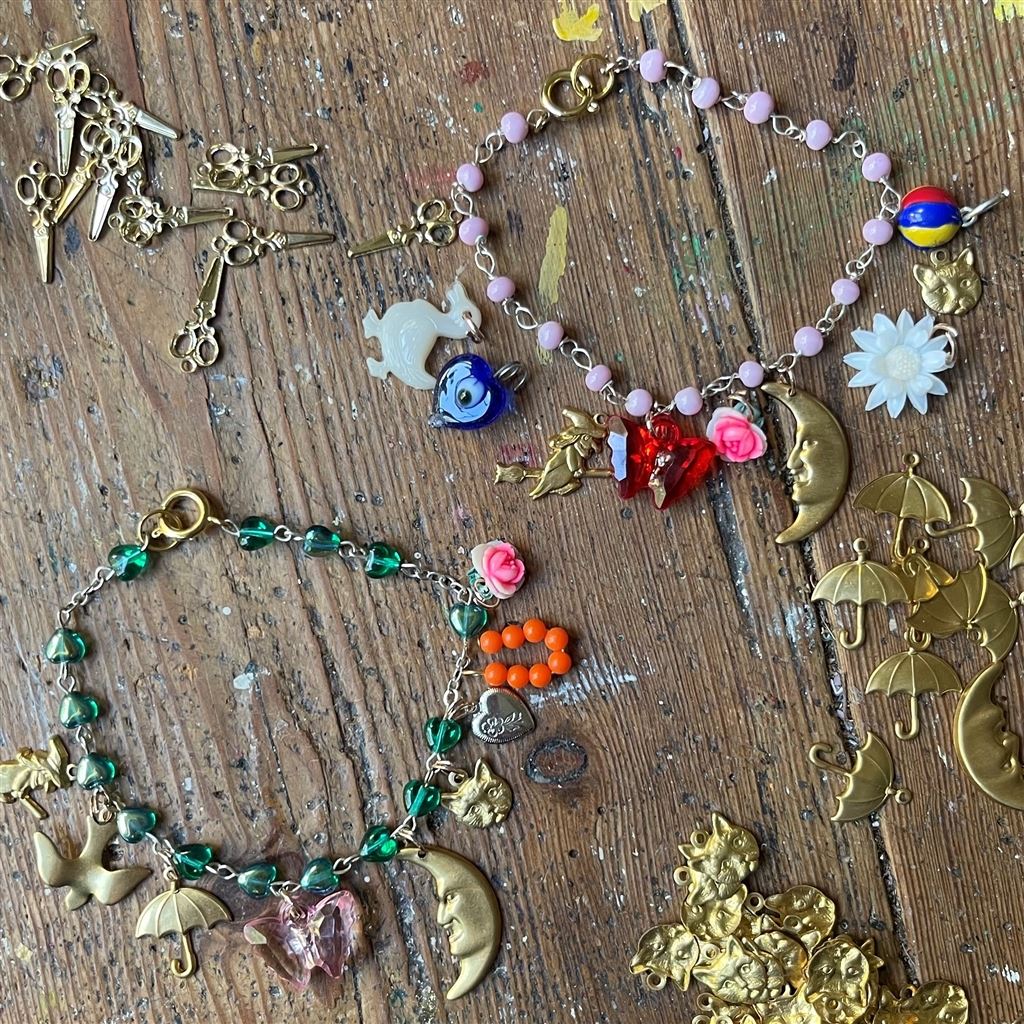 SAM McKECHNIE’S CHARM BRACELET WORKSHOP