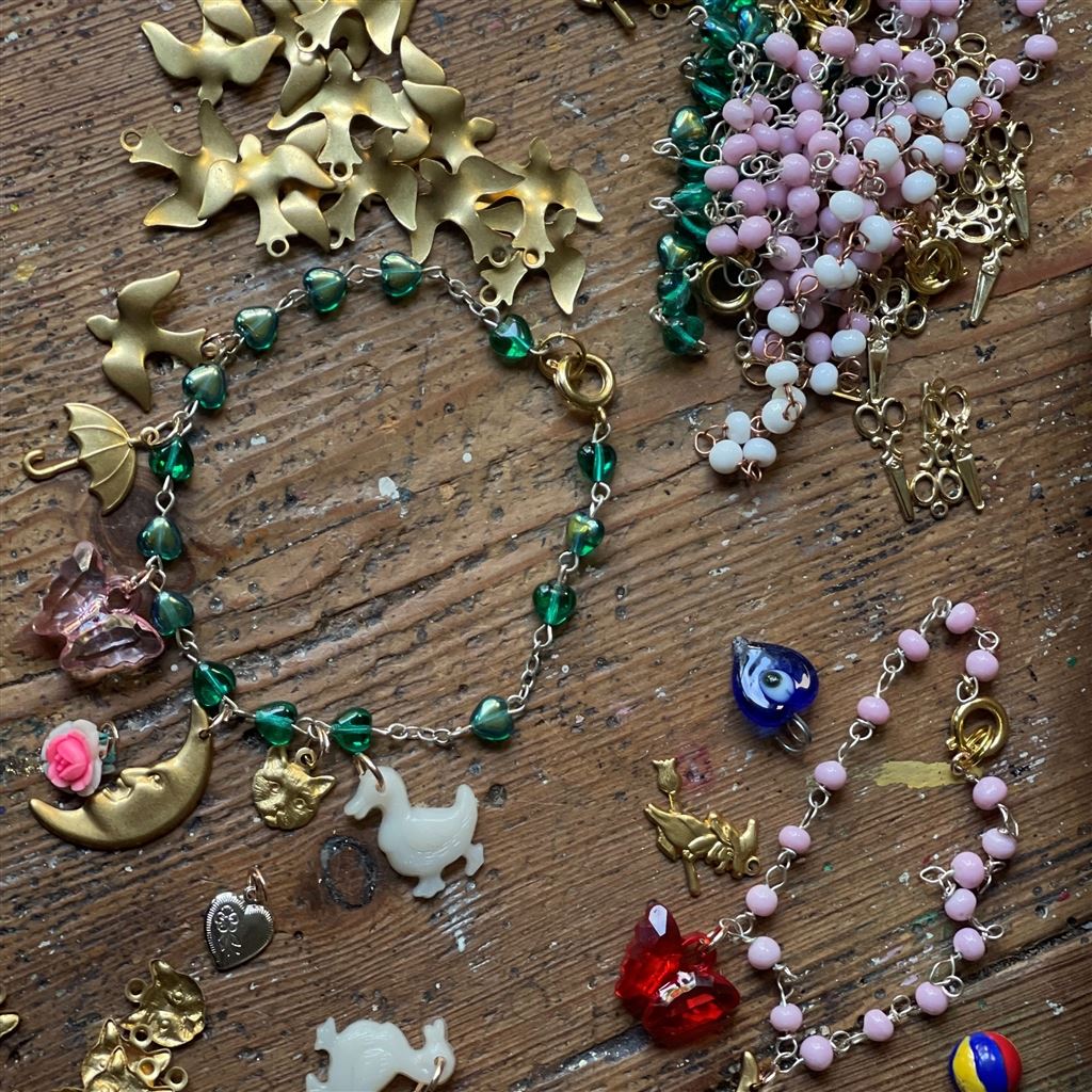 SAM McKECHNIE’S CHARM BRACELET WORKSHOP