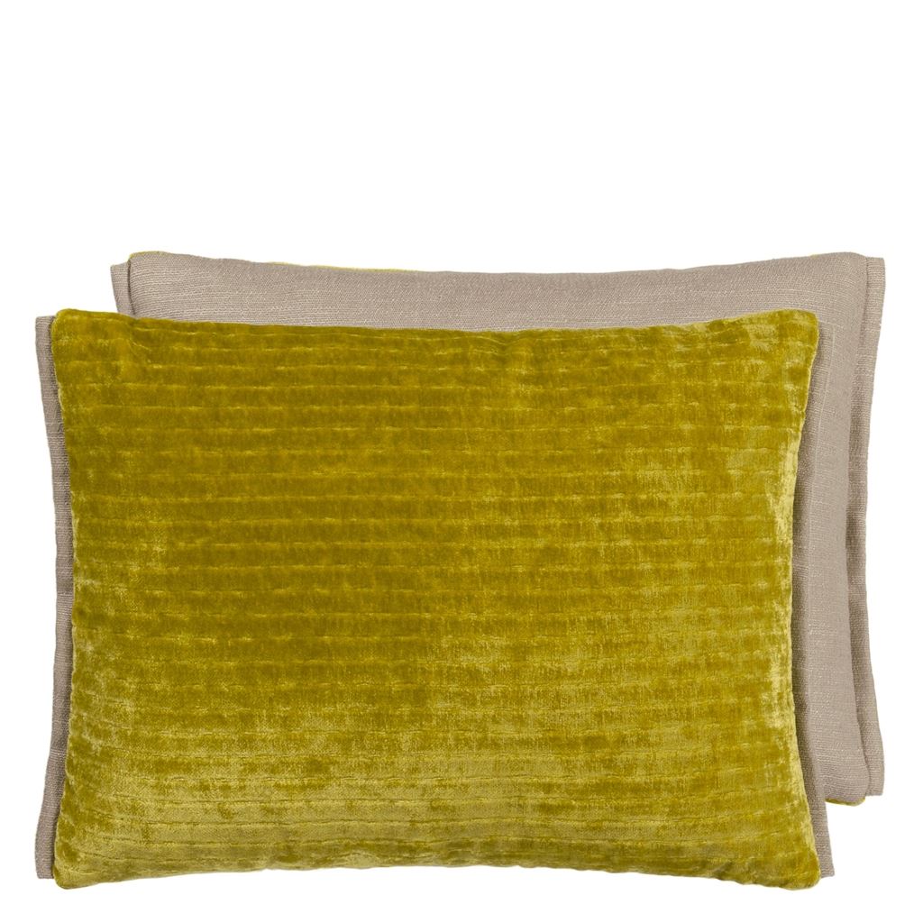 mazarin alchemilla cushion