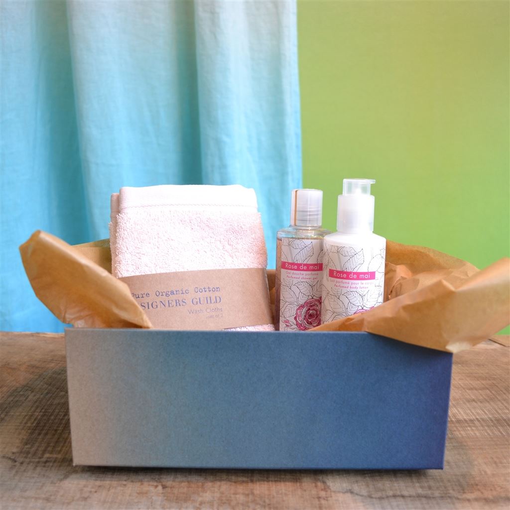 Pale Rose Bath and Body Gift Set 