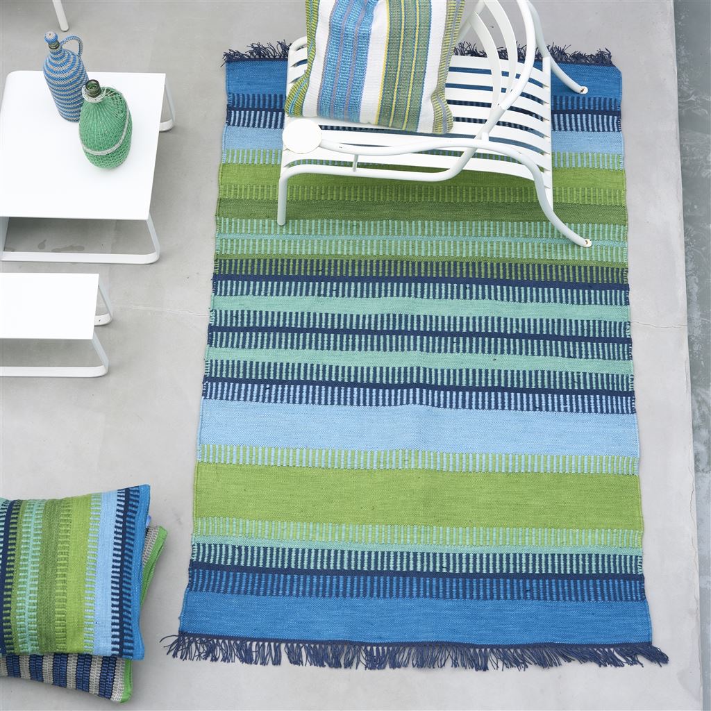 Muturi Cobalt Outdoor Rug