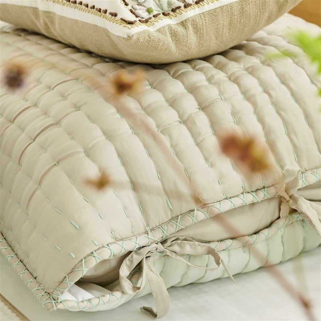 Chenevard Natural & Chalk Quilts & Shams