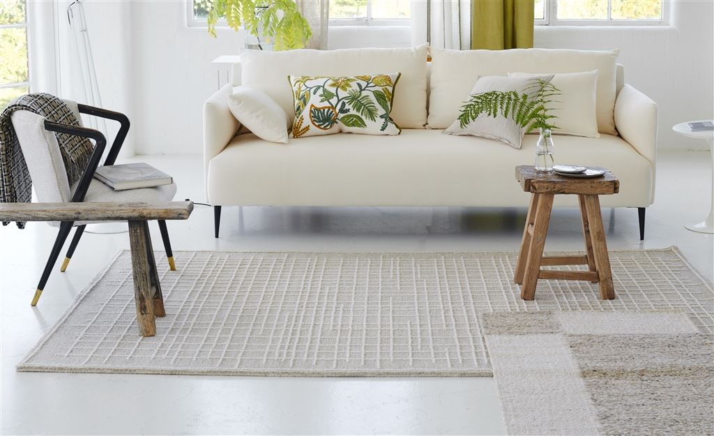 PLAIN & TEXTURED RUGS