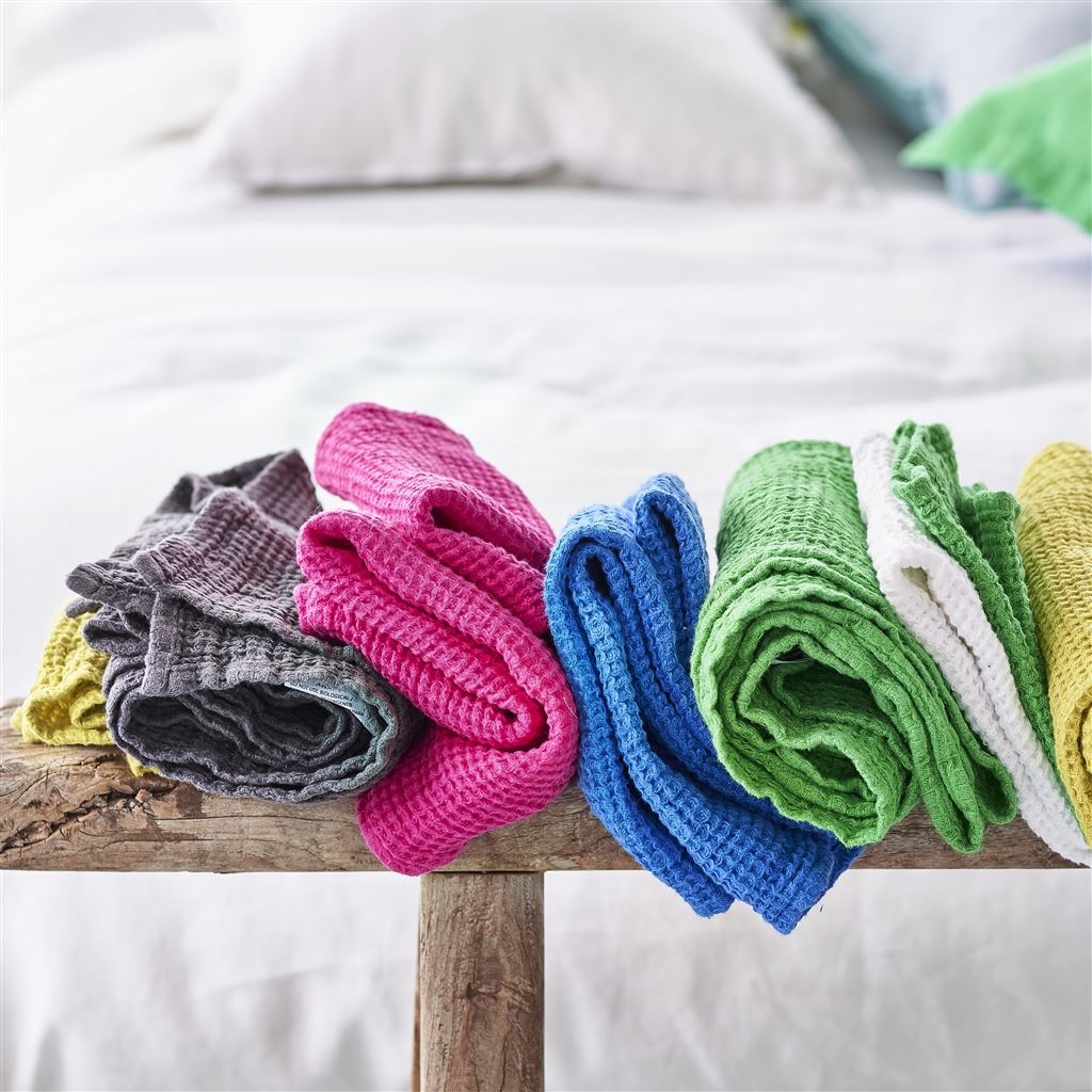 Moselle Graphite Towels