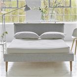 Pillow Low Bed - King  - Brera Lino Graphite - Beech Leg