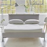 Pillow Low Bed - King  - Brera Lino Platinum - Metal Leg
