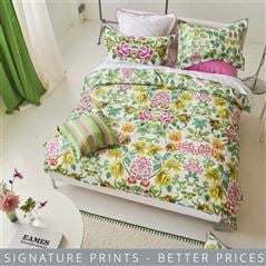 Eleonora Fuchsia Cotton Bed Linen