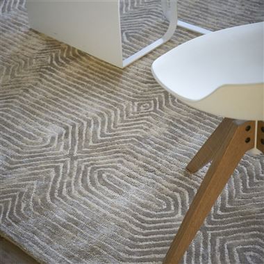 Roxburgh - Handwoven Wool Rug - Parchment – Rodwell and Astor